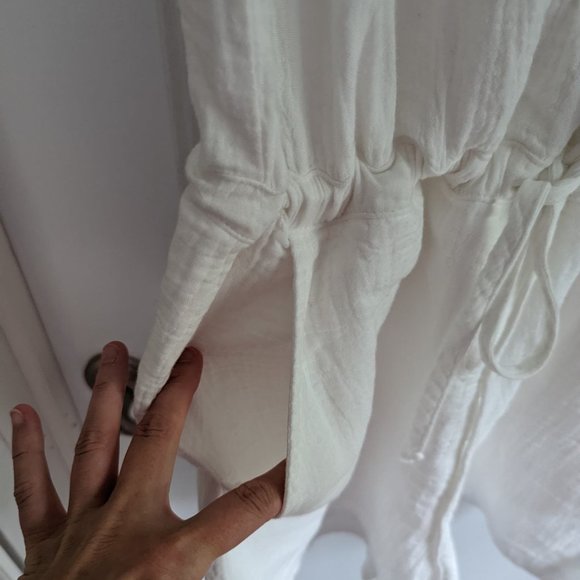 NWT Rails Romper - Picture 2 of 9